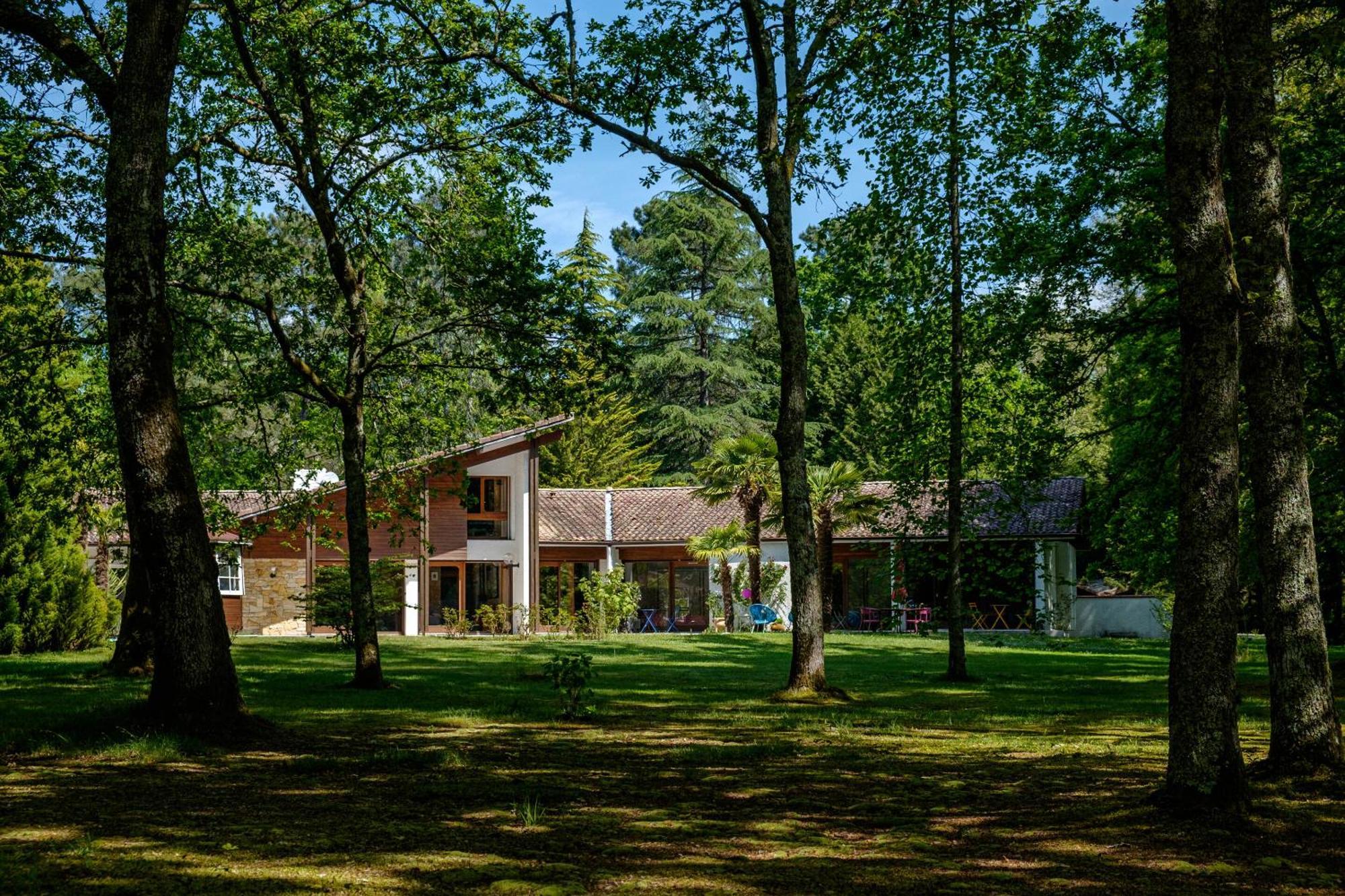 Parc De L'Aiguade Bed & Breakfast Saint-Paul-les-Dax Bagian luar foto
